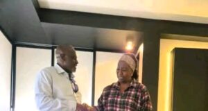 Rencontre Franck Diongo et Dominique Munongo à Bruxelles : explications de la cellcom du rapporteur adjoint de l’Ass Nat