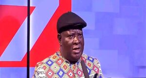 Tension au sein de l’UDPS–Tshisekedi : Bernard Mikobi souligne le respect des instructions de la haute autorité de référence