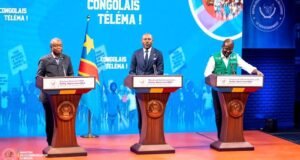 Ebola en RDC : la courbe épidémique entre dans sa phase descendante, cap sur l’arrêt de la chaîne de transmission (gouvernement congolais)
