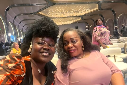 Parcours de Marthe Kasalu Tshisekedi : Sarah Lunsadisa marquée au vernissage